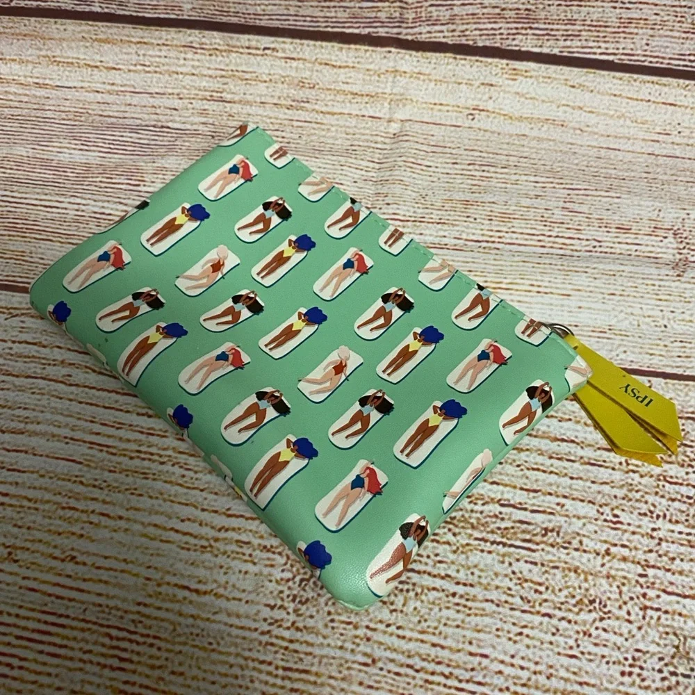 IPSY Bag
